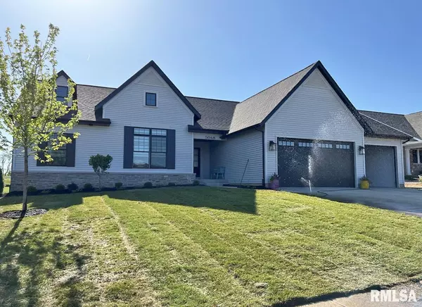 Bettendorf, IA 52722,5048 PINECREEK LN