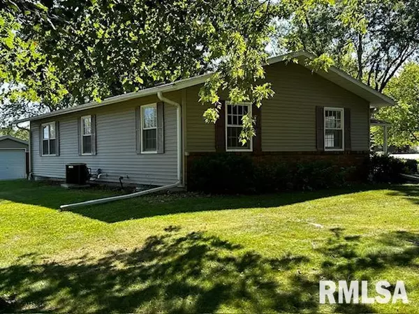 Taylor Ridge, IL 61284,9411 141ST Street West