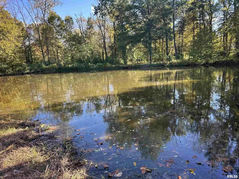 934 DALLAS RD, Murphysboro, IL 62966