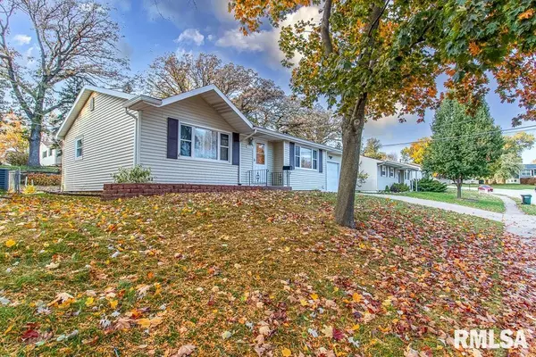 Davenport, IA 52806,4246 WARREN ST