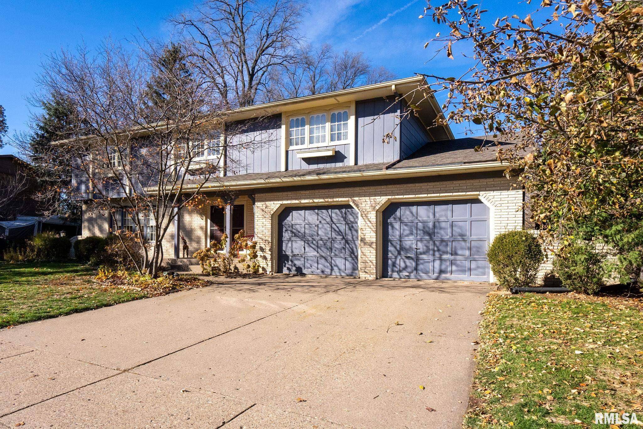 Bettendorf, IA 52722,34 OAKBROOK DR
