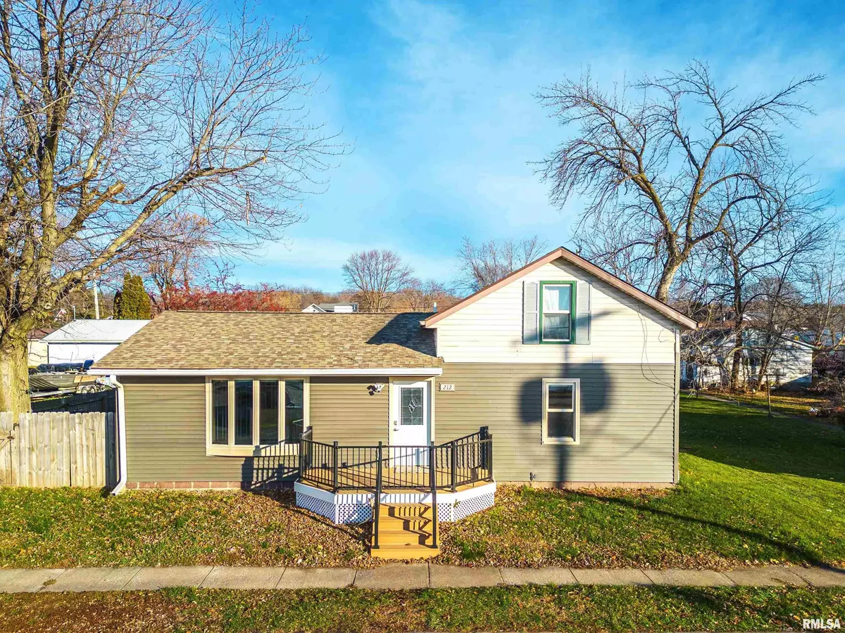 Buffalo, IA 52728-0141,212 2ND ST