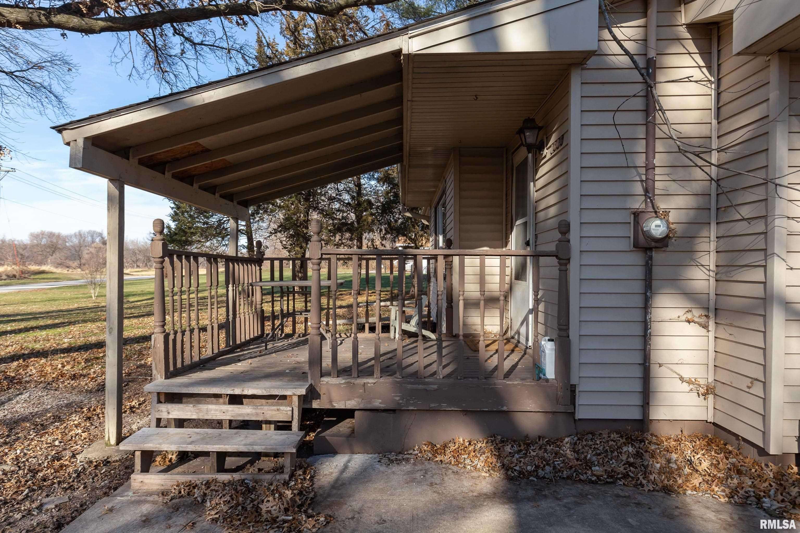 East Moline, IL 61244-9431,1303 207TH Street North