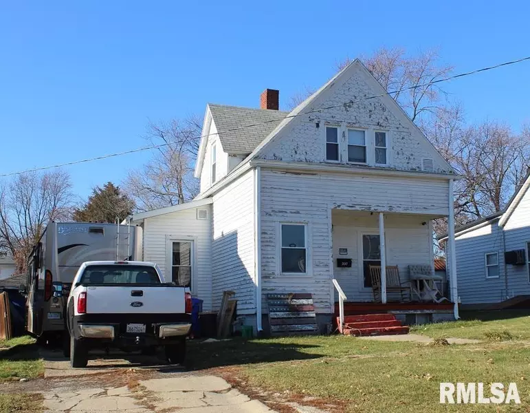 337 S PARK ST, Kewanee, IL 61443