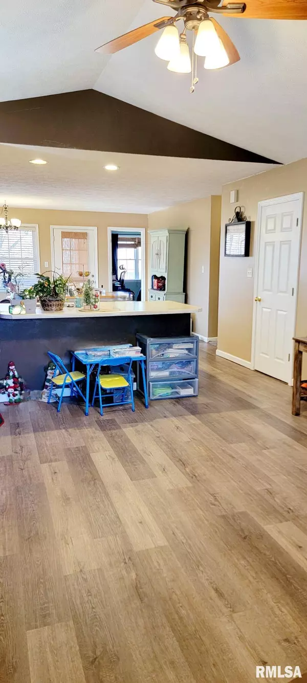 Herrin, IL 62948,856 Starlight CT