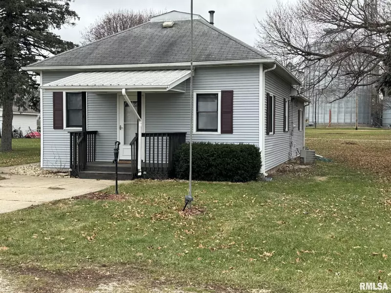 114 W 3RD ST, Mineral, IL 61344