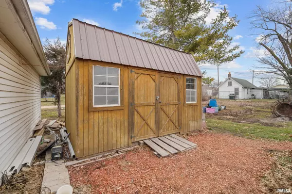 Wheatland, IA 52777,206 E LINCOLNWAY ST