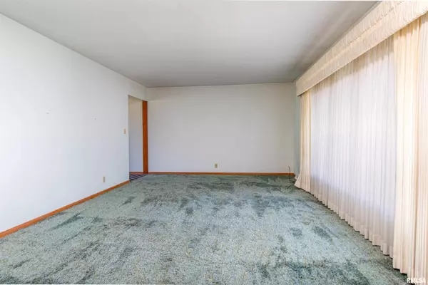 Rock Island, IL 61201,3319 34TH ST