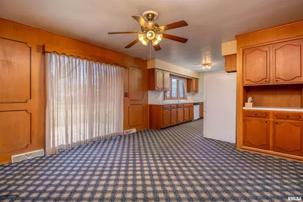 Rock Island, IL 61201,3319 34TH ST