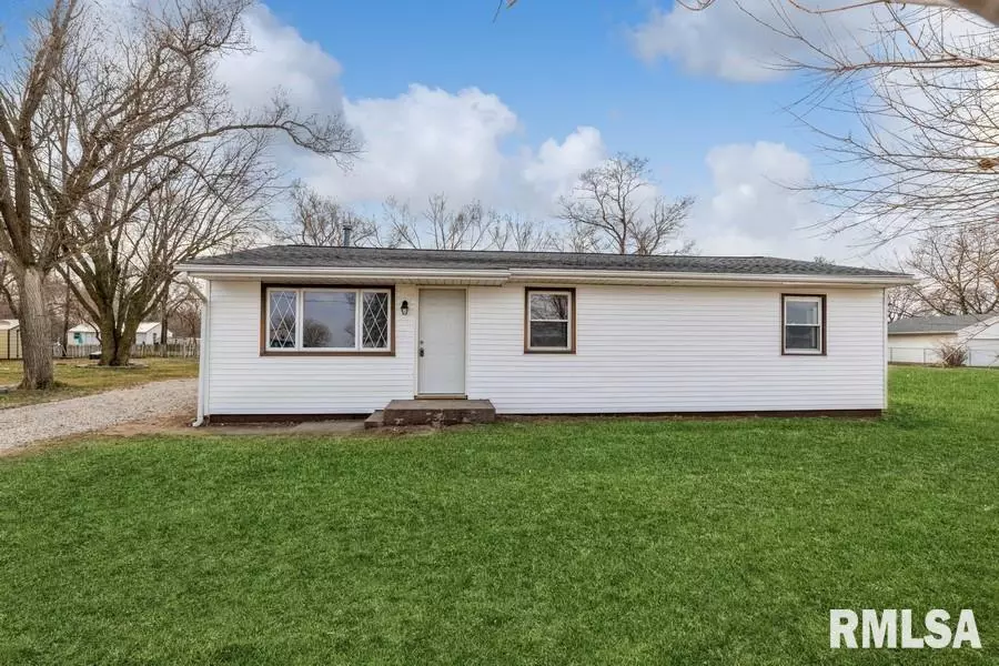 6206 41ST Street South, Muscatine, IA 52761