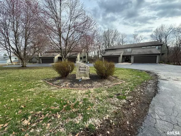 2200 36TH ST #2A,  Rock Island,  IL 61201