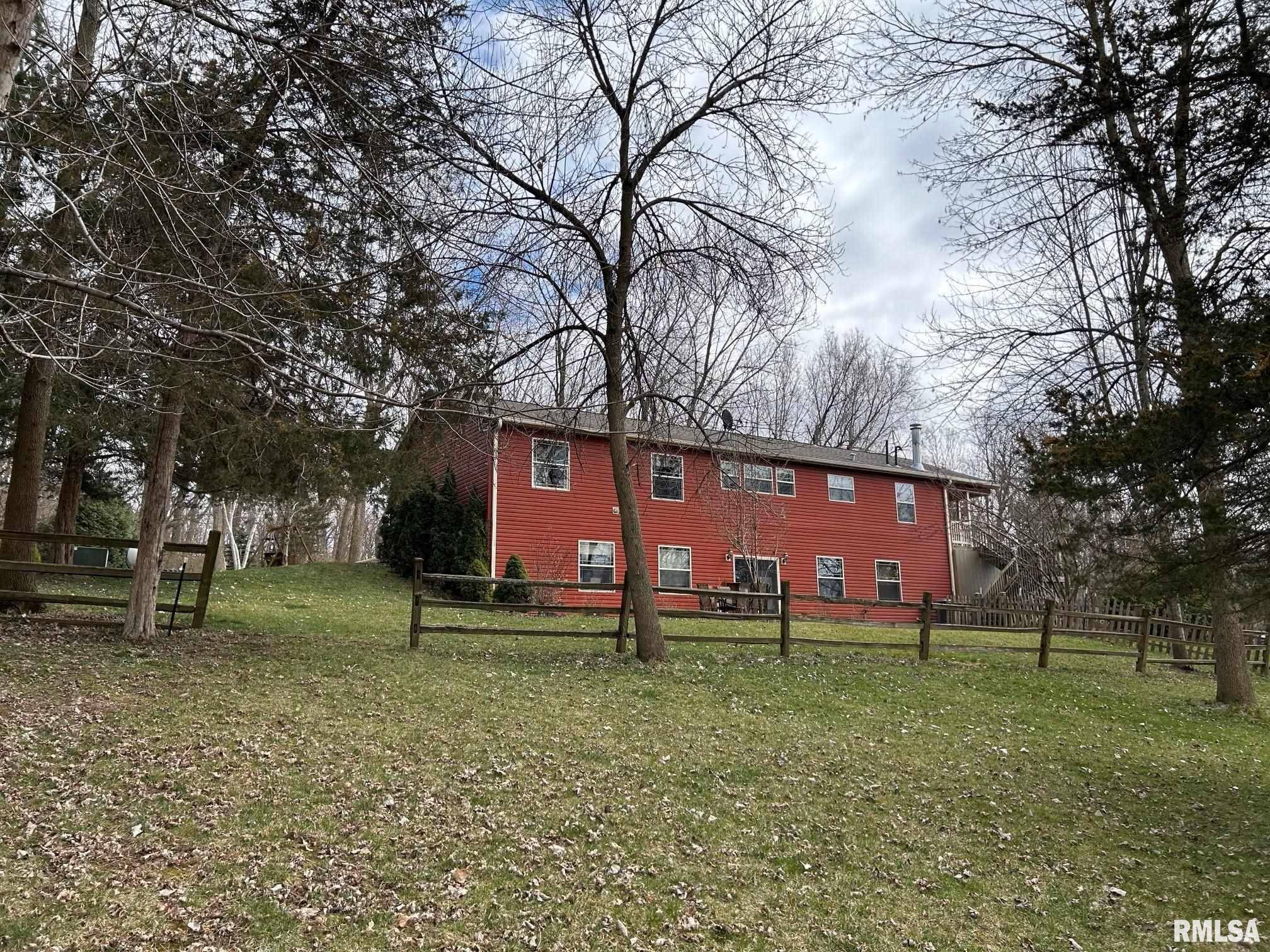 Clinton, IA 52732,401 39TH Avenue North