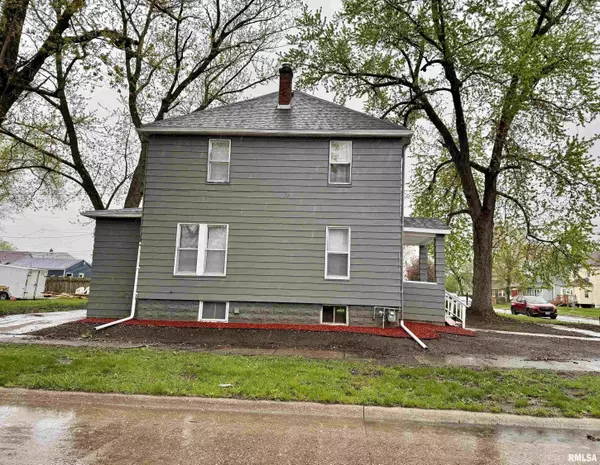 East Moline, IL 61244,1360 12TH AVE