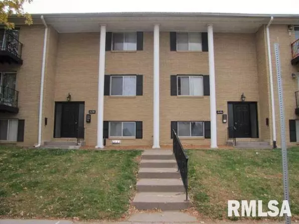 1650 W 42ND ST #4, Davenport, IA 52806