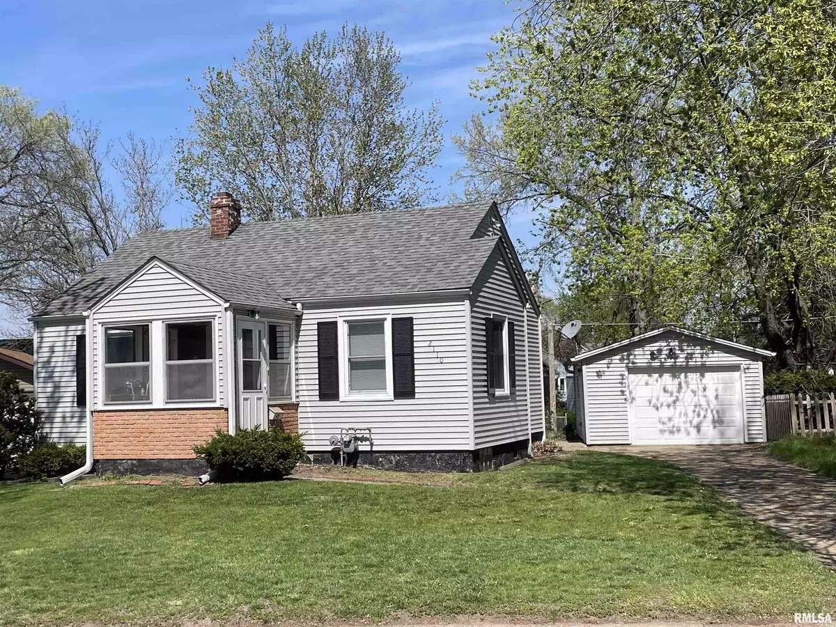 Clinton, IA 52732,2110 EAST CT