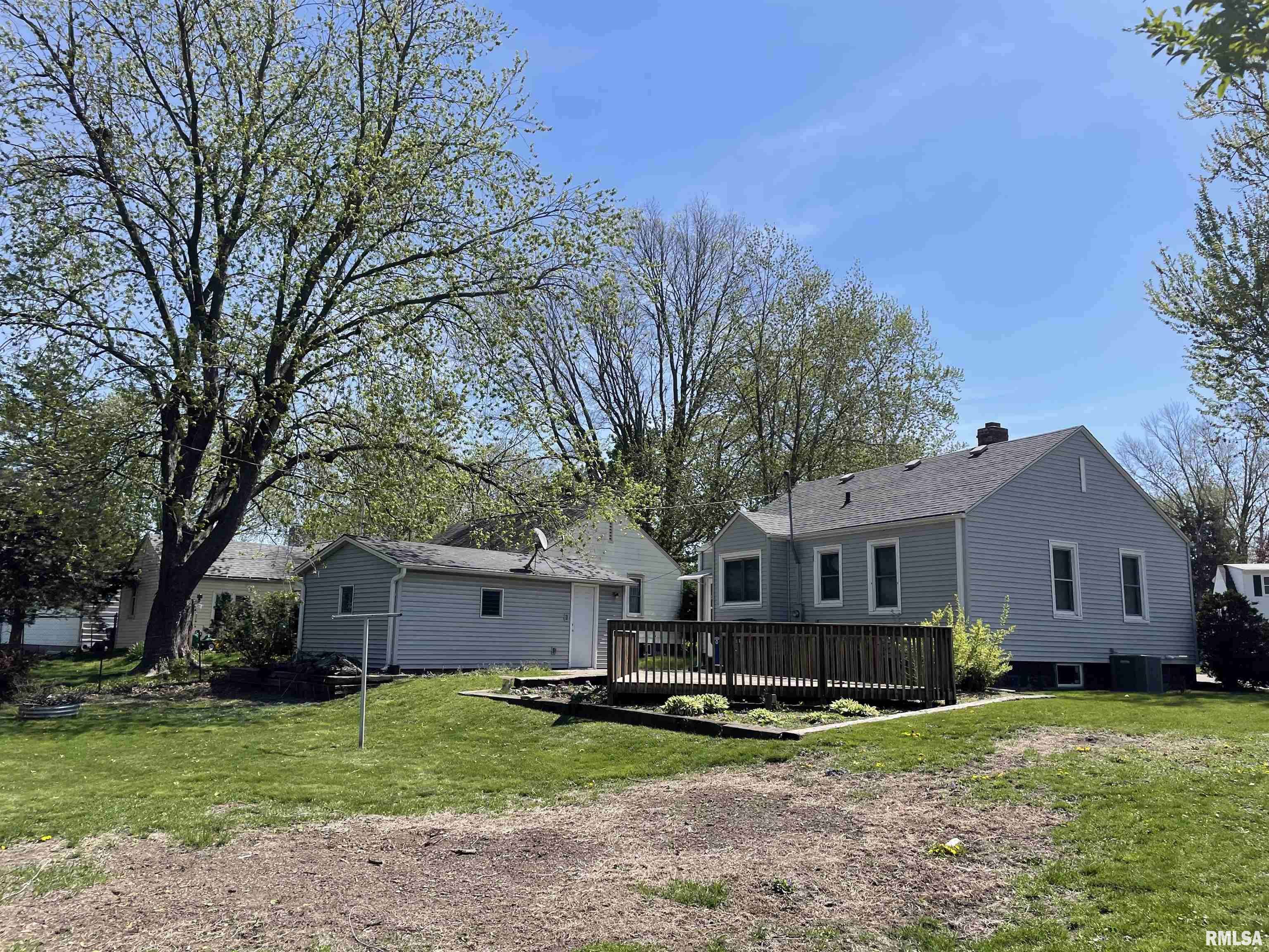 Clinton, IA 52732,2110 EAST CT