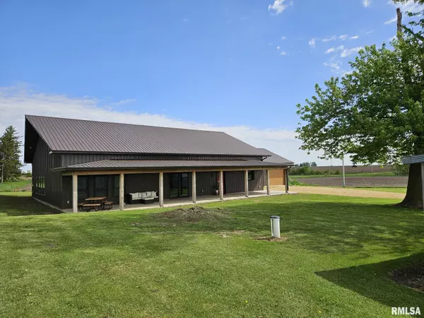 Bennett, IA 52721,1833 240TH ST