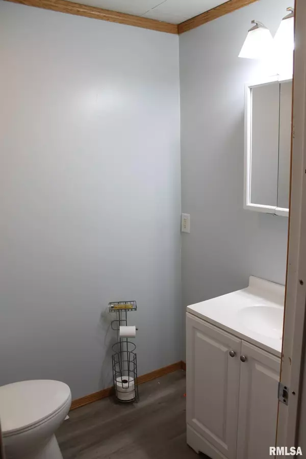 Geneseo, IL 61254,120 N HILL ST