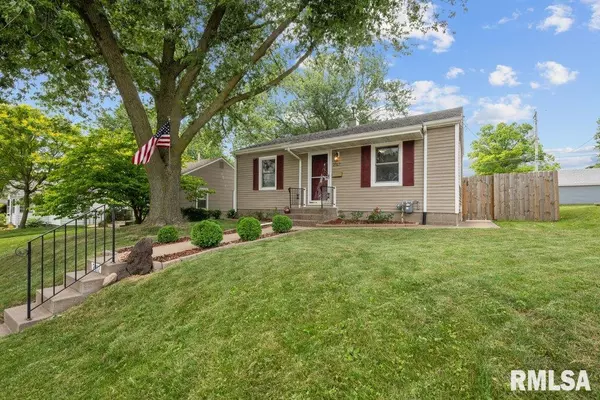 Bettendorf, IA 52722,2317 OAK ST