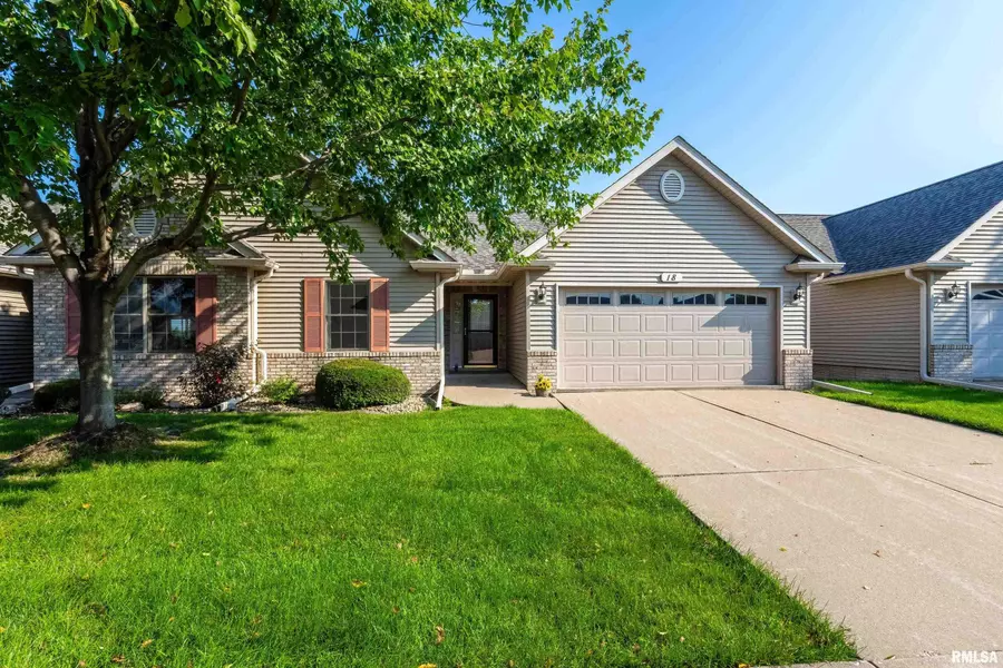 18 NORTHWEST XING, Davenport, IA 52806