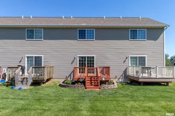 Blue Grass, IA 52726,612 PRAIRIE MEADOW DR