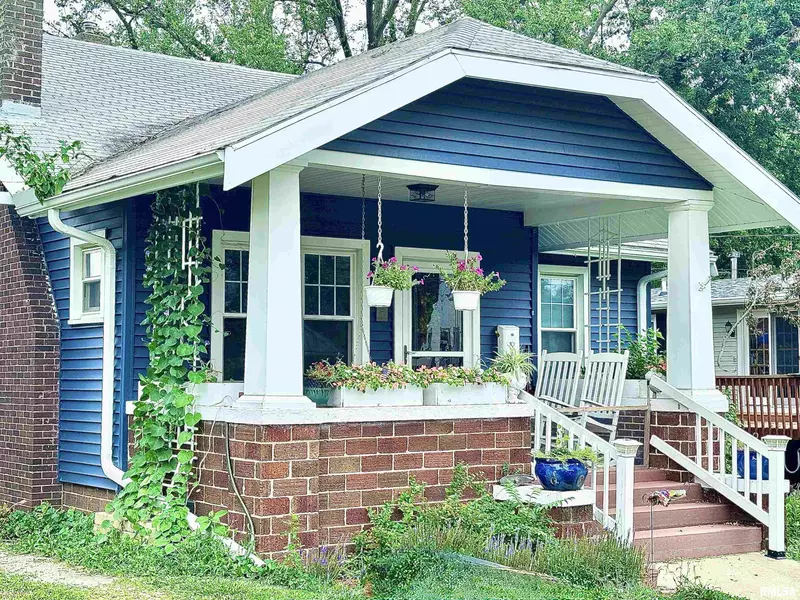 414 E DIVISION ST, Kewanee, IL 61443