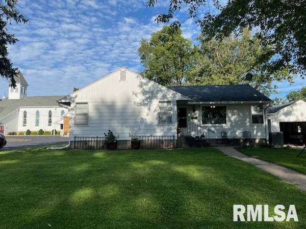 205 S WEST ST, Cambridge, IL 61238