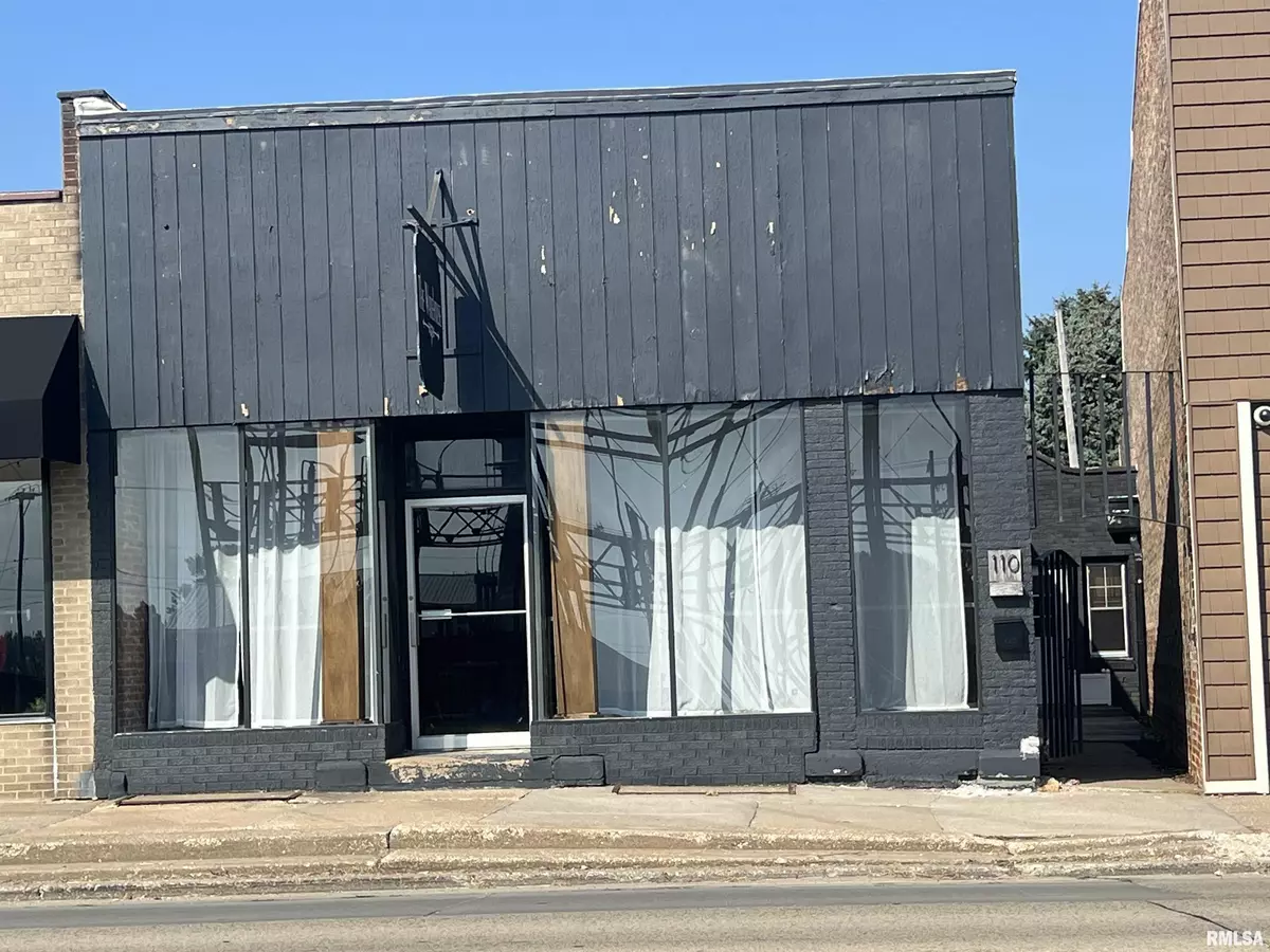 Clinton, IA 52732,110 N 2ND ST