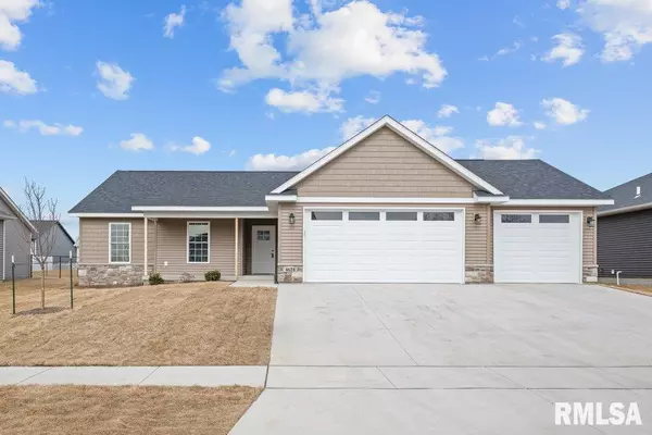 4628 W 11TH ST,  Davenport,  IA 52804