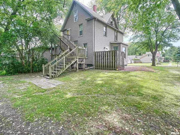 Hampton, IL 61256,203 6TH ST