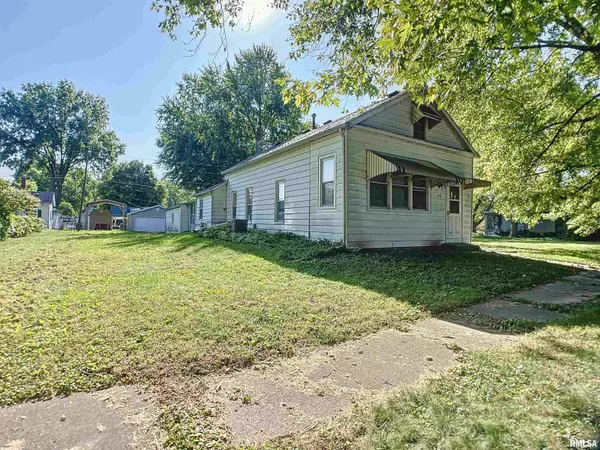 Hampton, IL 61256,610 2ND AVE