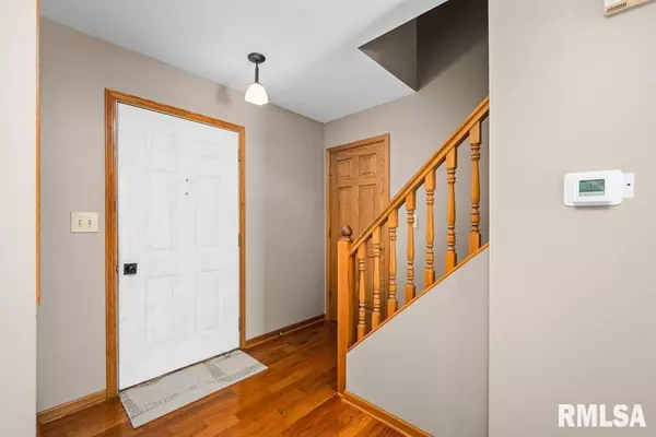 Milan, IL 61264,222 166TH AVE