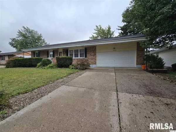 Quincy, IL 62305,1608 Gary Grove