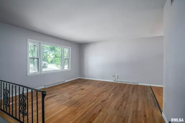 Bettendorf, IA 52722,530 6TH ST