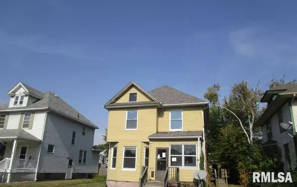 812 W 16TH ST,  Davenport,  IA 52804