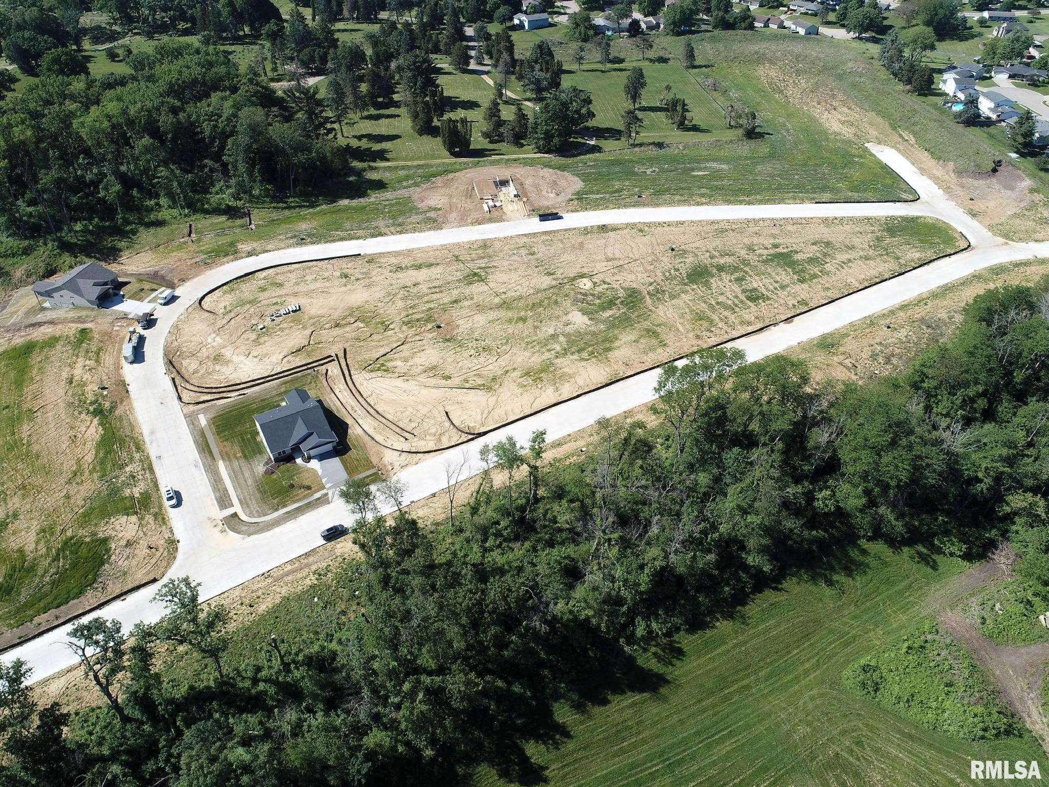 Clinton, IA 52732,960 9TH Avenue North