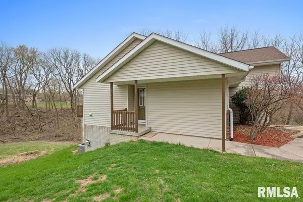 Rock Island, IL 61201,8504 RIDGEWOOD RD #701