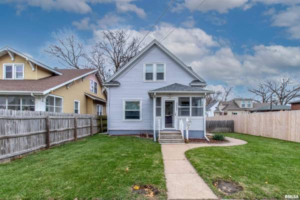 2009 Filmore ST, Davenport, IA 52804