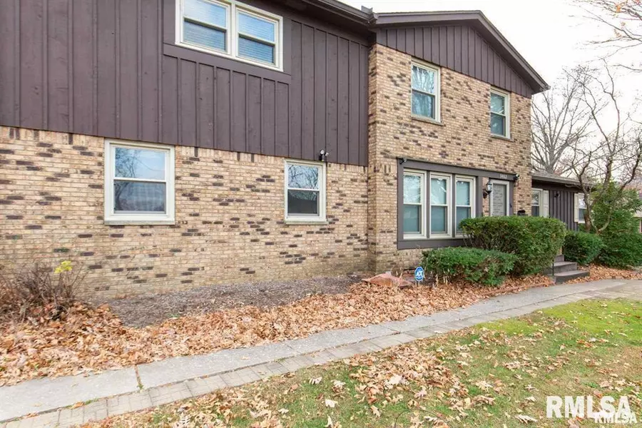 3402 56TH Street Place #4, Moline, IL 61265