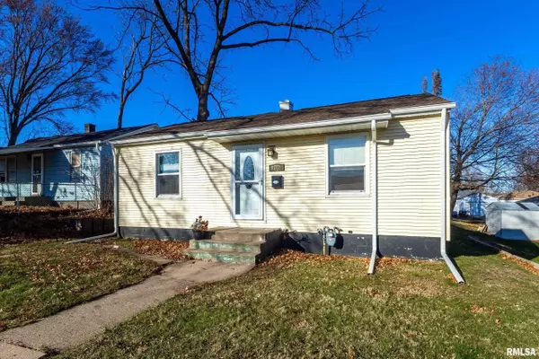 Davenport, IA 52806,1334 W 37TH ST