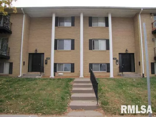 1646 W 42ND ST #7, Davenport, IA 52806