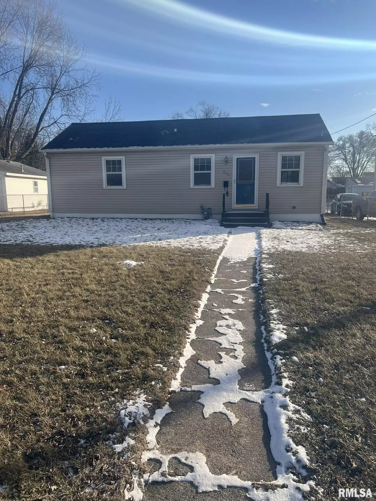 East Moline, IL 61244,312 28TH AVE