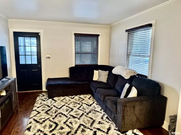 East Moline, IL 61244,2347 6TH Street Court