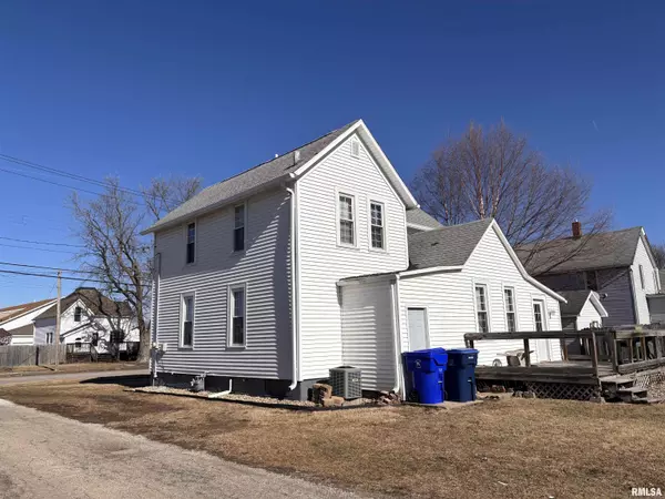 Kewanee, IL 61443,909 ROSE ST