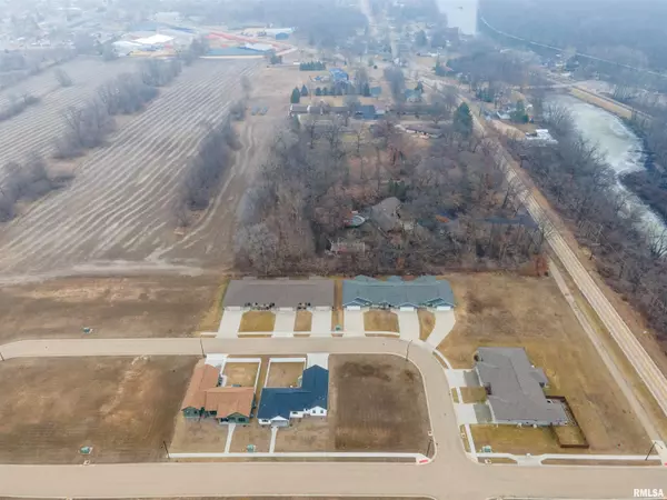 Camanche, IA 52730,2242 S WASHINGTON BLVD
