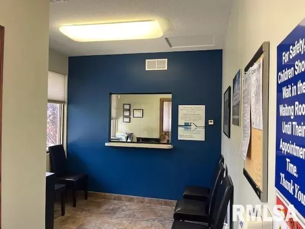 Moline, IL 61265,3422 RIVER DR