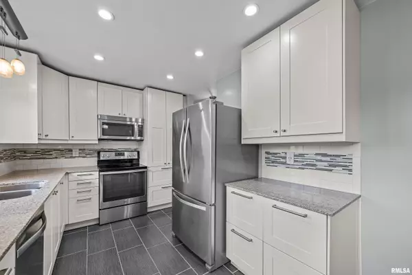 Milan, IL 61264,306 12TH Avenue West