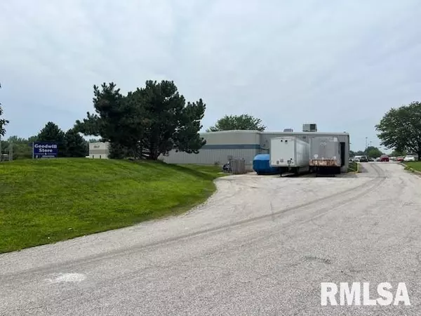 Rock Island, IL 61201,4664 44TH ST