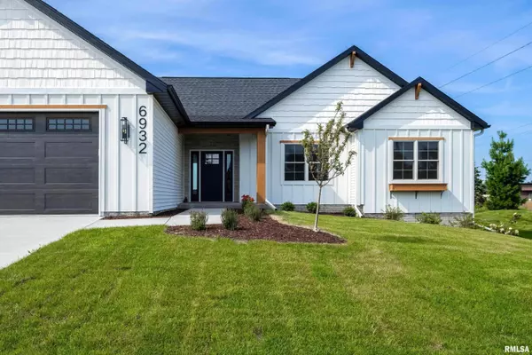 Bettendorf, IA 52722,6932 WILDERNESS Pointe