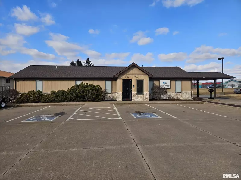 404 CLEVELAND ST, Muscatine, IA 52761